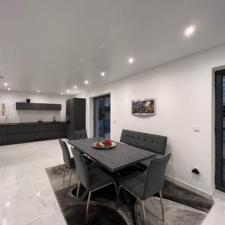 Ferienwohnung Penthouse M1 Neunkirchen  Exterior foto