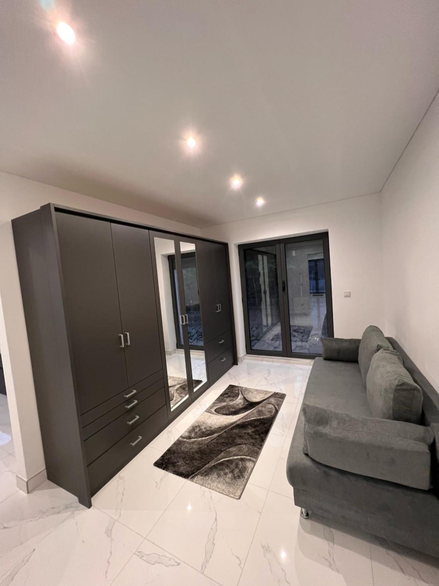 Ferienwohnung Penthouse M1 Neunkirchen  Exterior foto