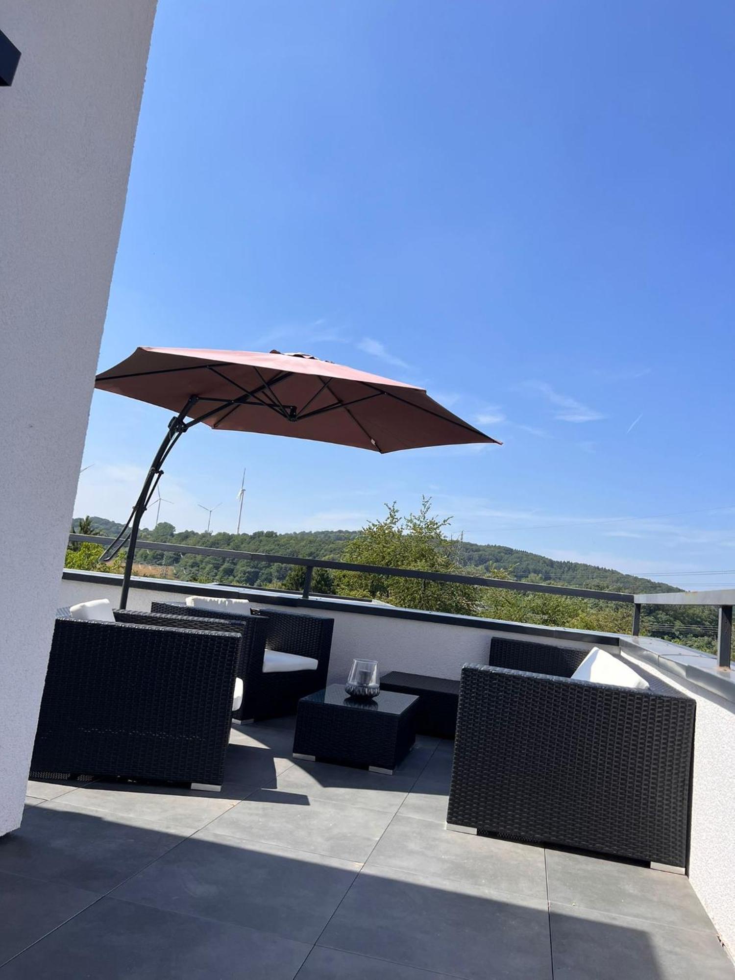 Ferienwohnung Penthouse M1 Neunkirchen  Exterior foto