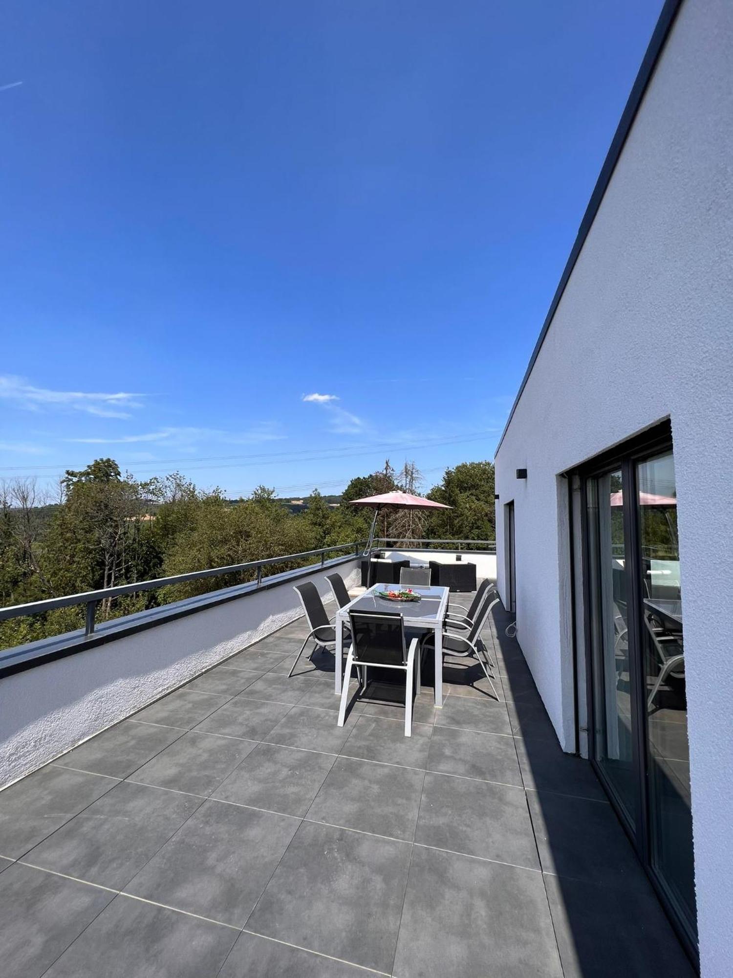 Ferienwohnung Penthouse M1 Neunkirchen  Exterior foto