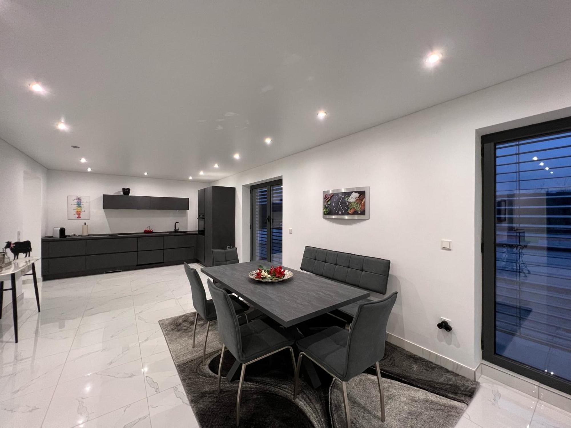 Ferienwohnung Penthouse M1 Neunkirchen  Exterior foto