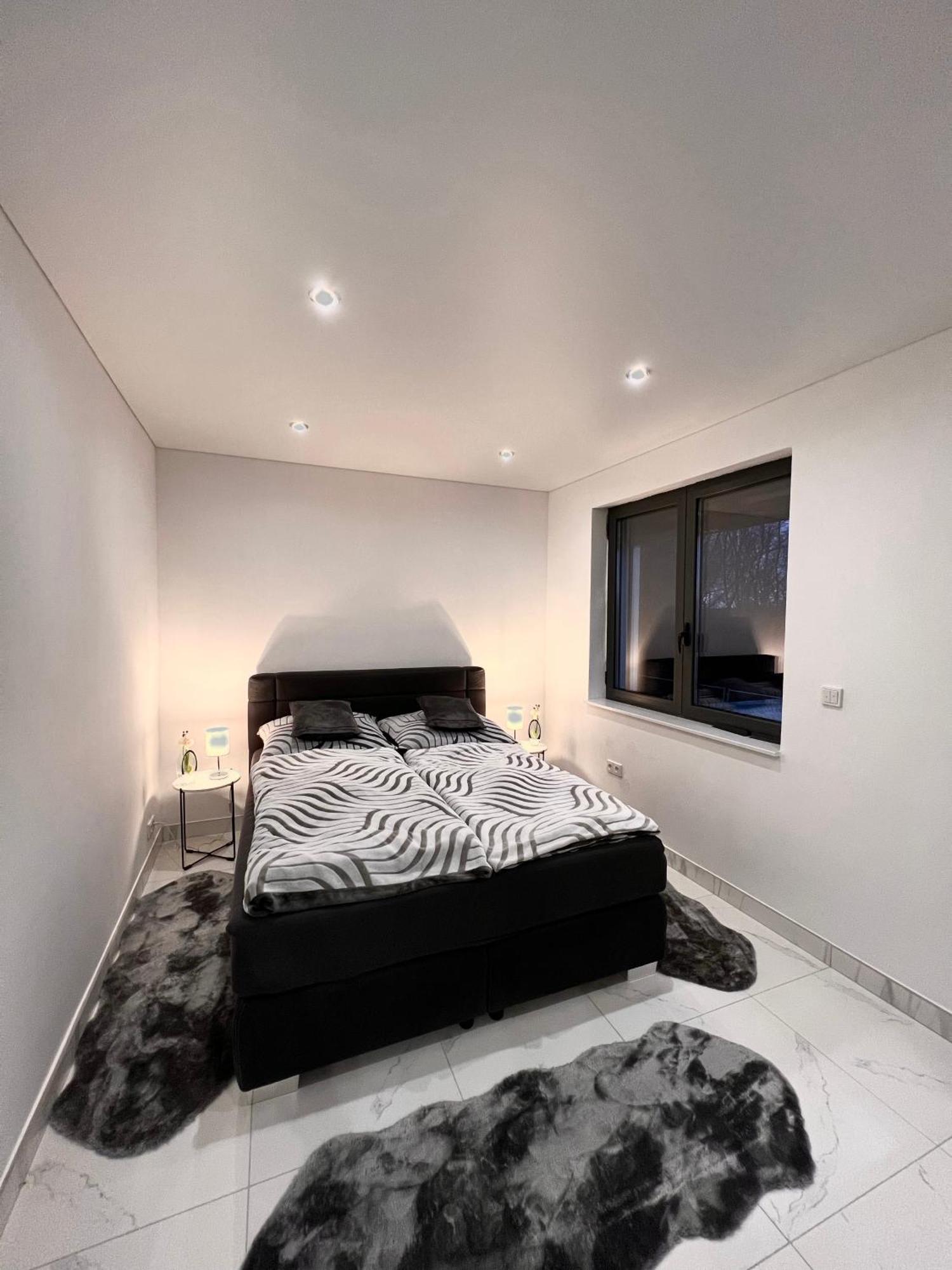 Ferienwohnung Penthouse M1 Neunkirchen  Exterior foto